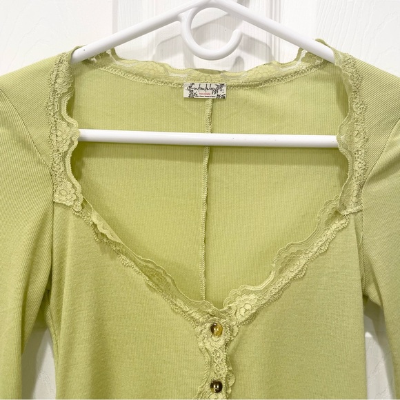 Free People 🌺 Big Love Rib Cardi - Picture 3 of 15